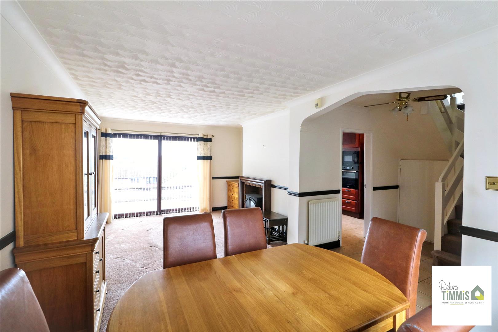 3 bed property in Fielden Close, Stoke-On-Trent